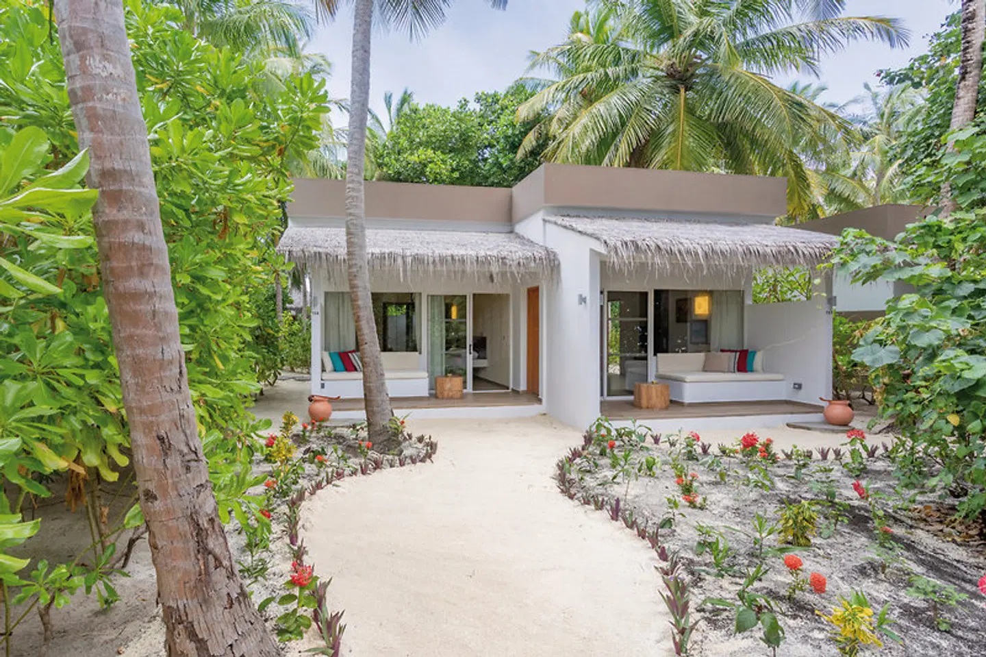Cocoon Maldives EXTERIOR