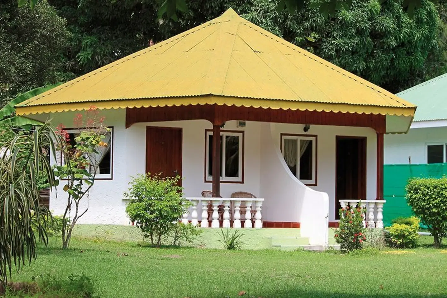 Chalets Bamboo Vert EXTERIOR