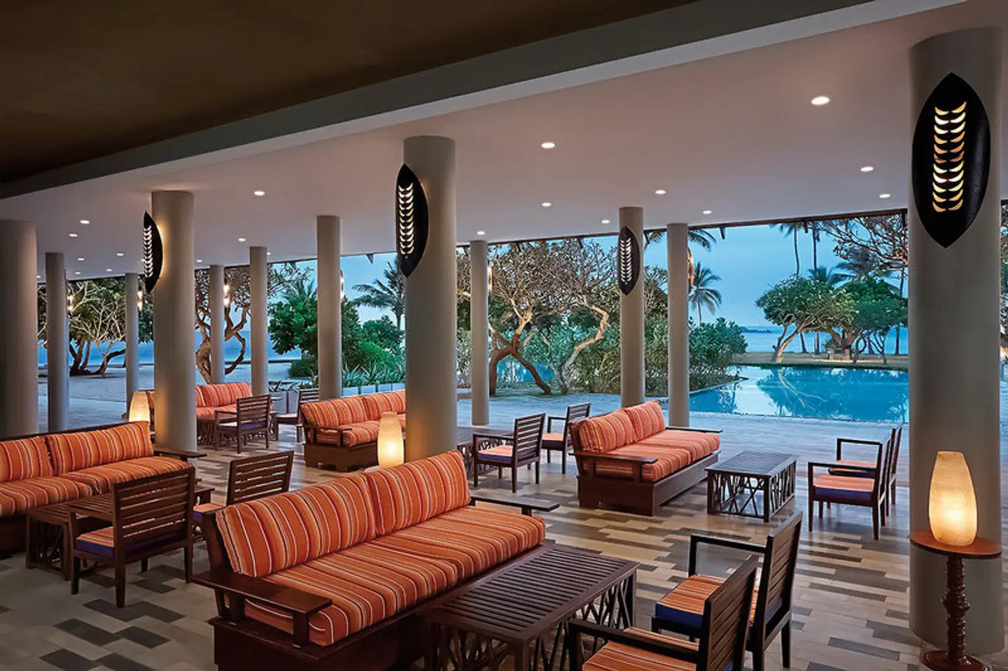 Hikka Tranz by Cinnamon LOUNGE_LOBBY