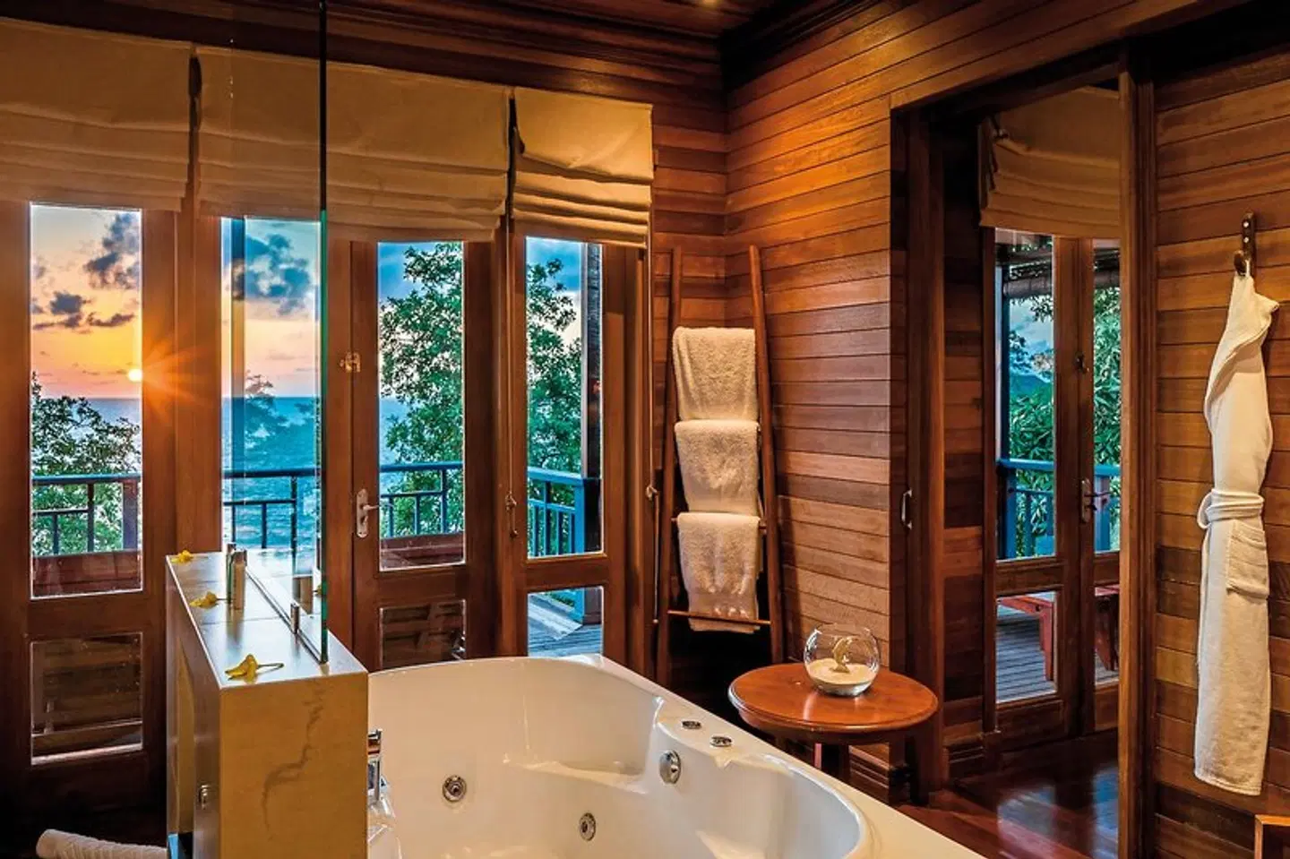 Hilton Seychelles Northolme Resort & Spa Badezimmer