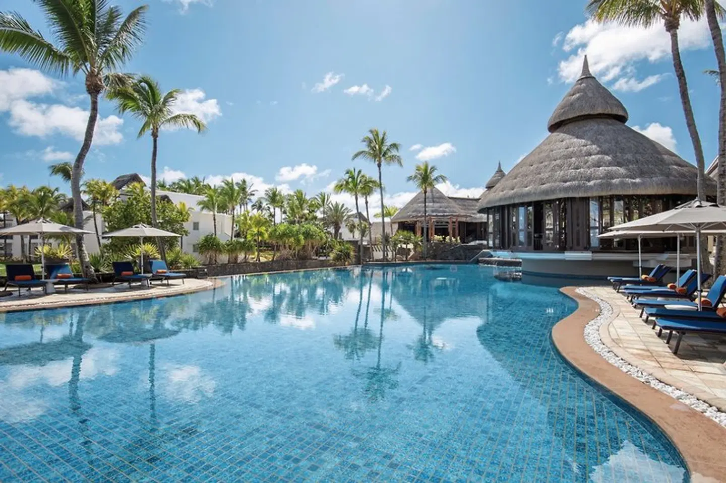 Shangri-La Le Touessrok, Mauritius OUTDOOR_POOL