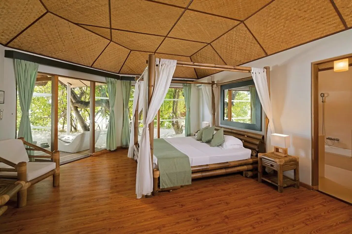 Safari Island Resort & Spa ROOM_EXAMPLE