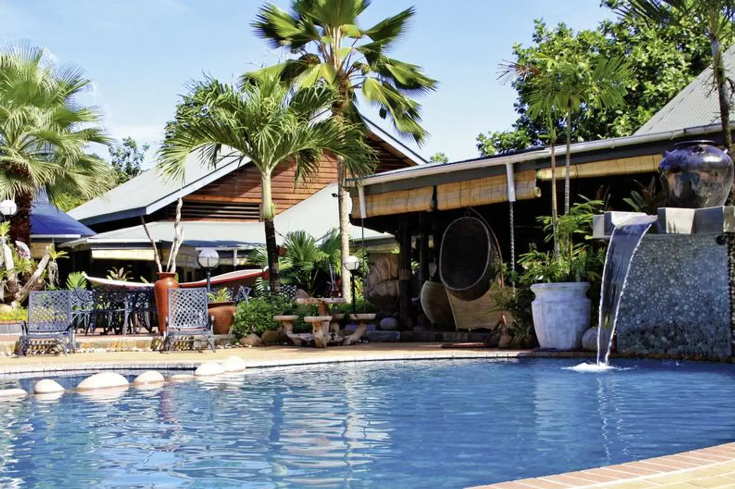 Chateau St. Cloud OUTDOOR_POOL