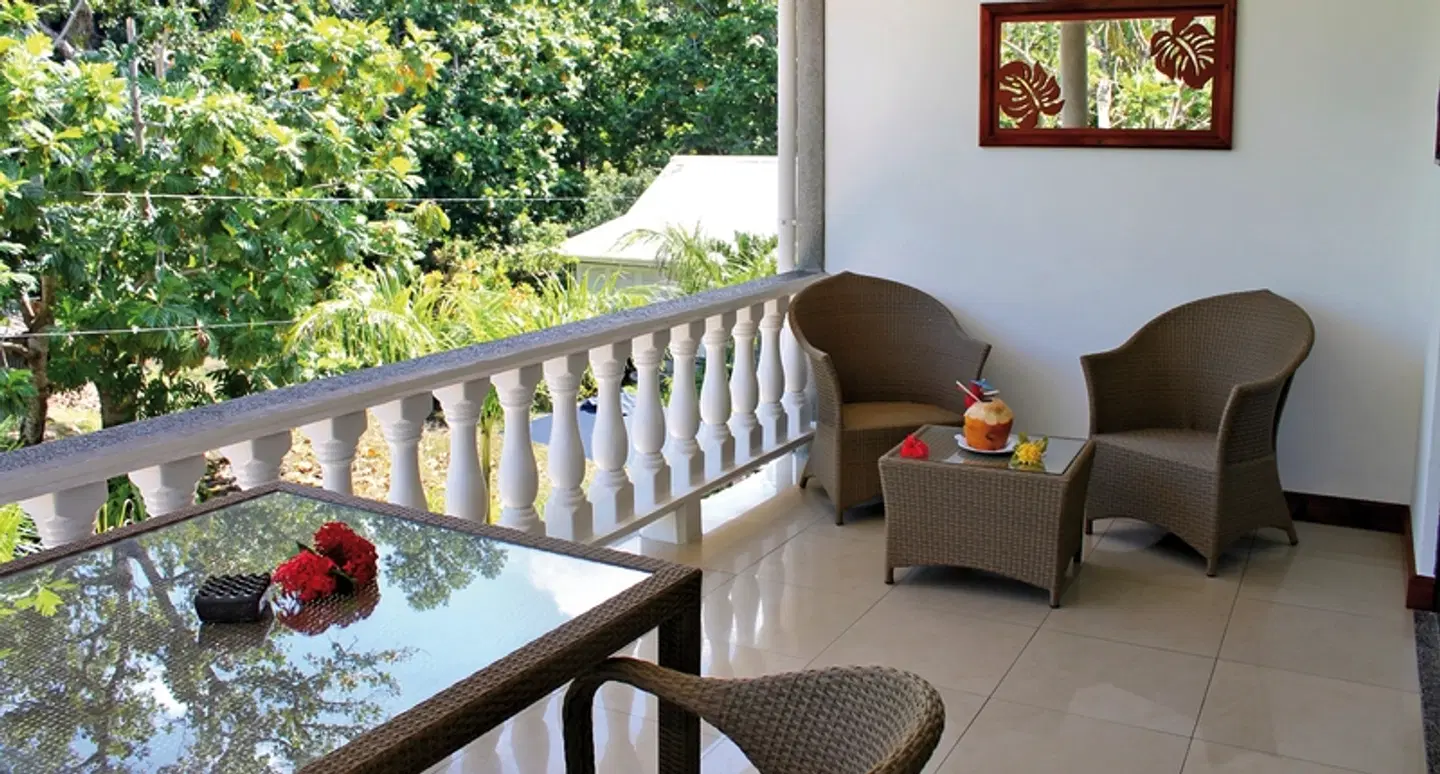 La Digue Self Catering Terrasse