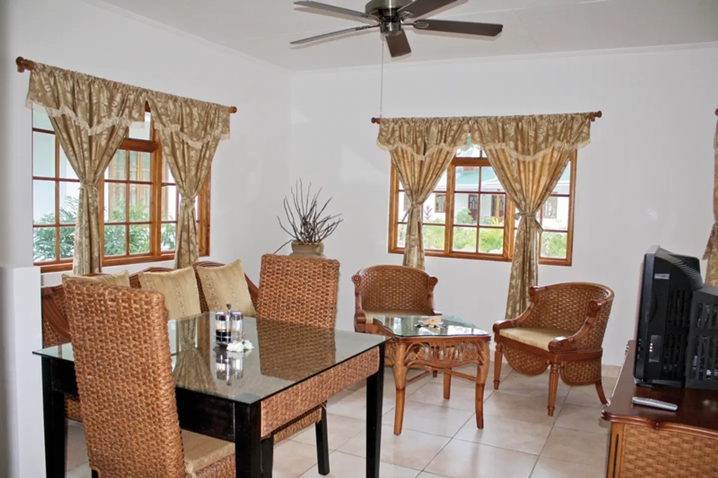 Le Surmer La Digue ROOM_EXAMPLE