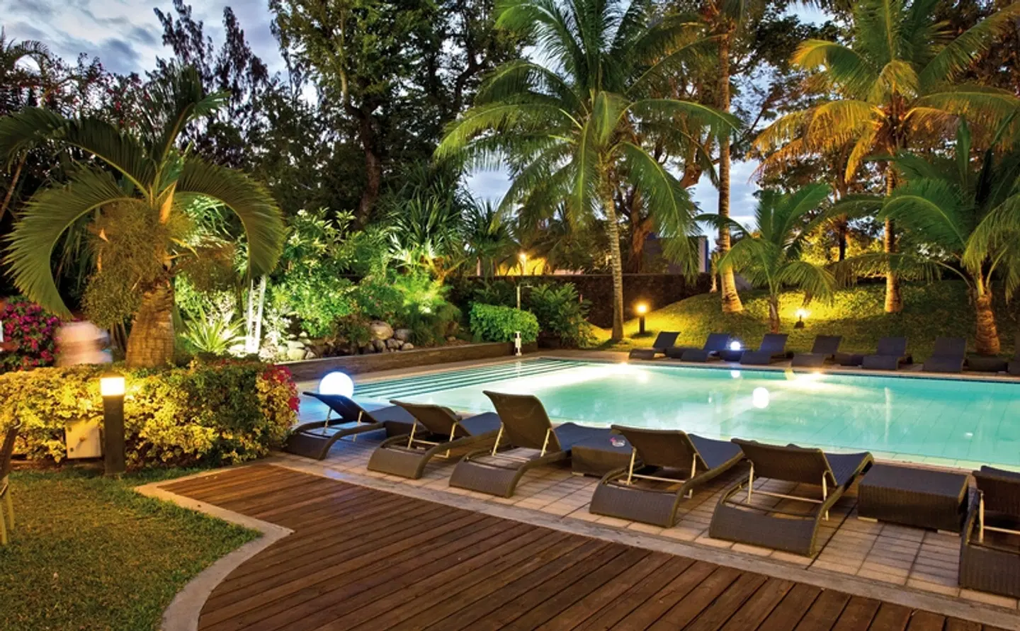 Alamanda OUTDOOR_POOL