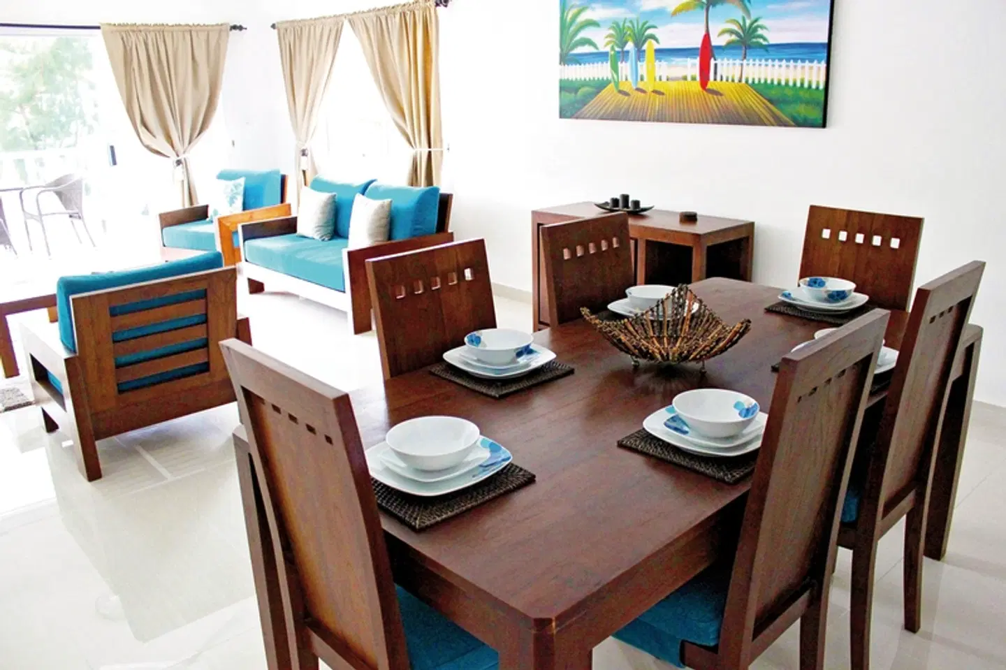 Casa Tara Villas Restaurant