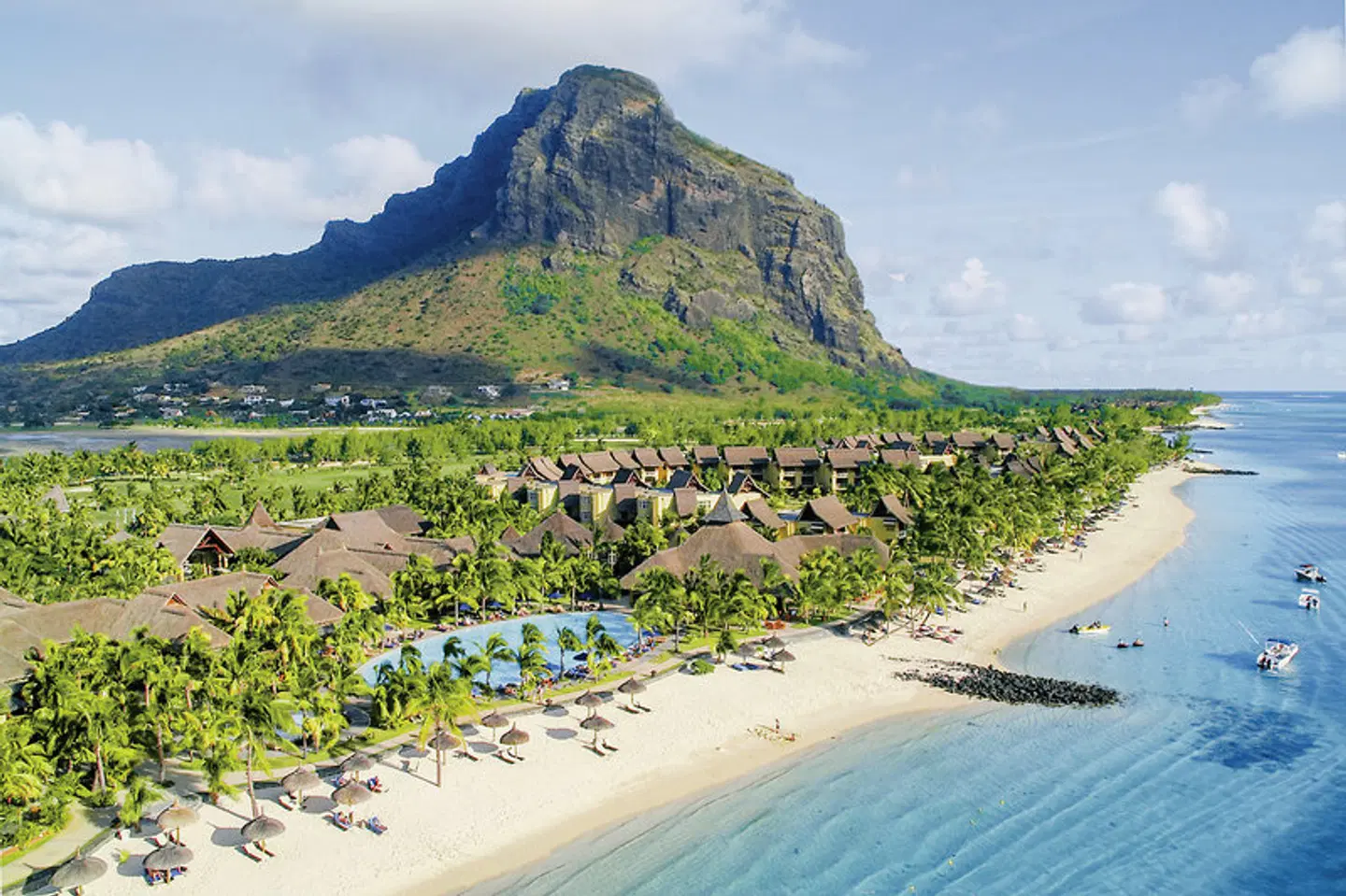 Paradis Beachcomber Golf Resort & Spa LANDSCAPE