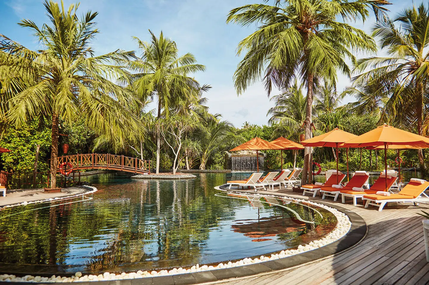 Sun Siyam Iru Fushi Maldives OUTDOOR_POOL