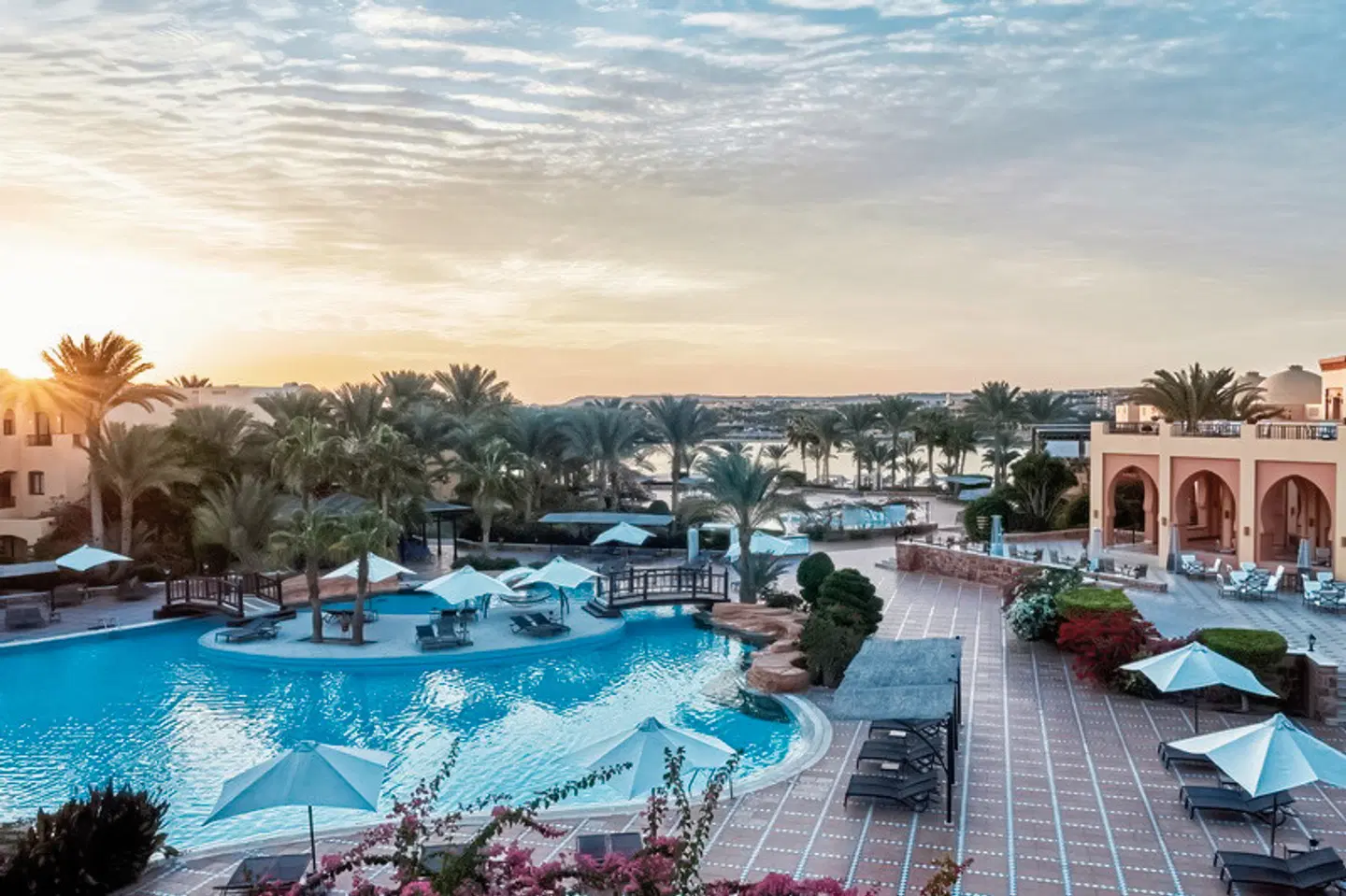 Steigenberger Coraya Beach OUTDOOR_POOL