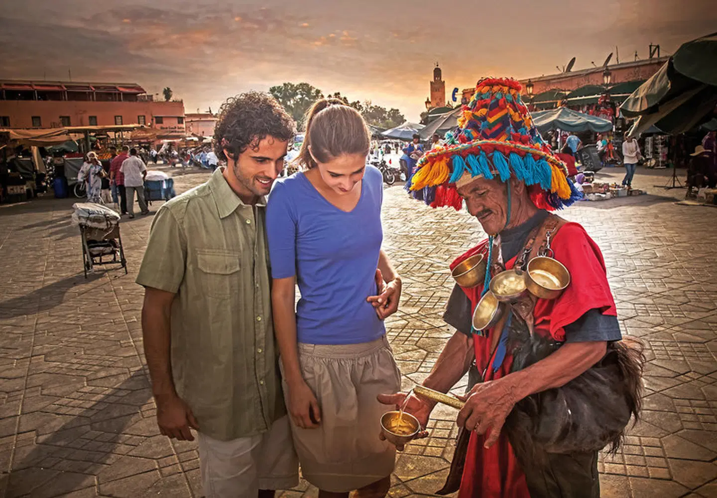 Marokkos Schätze - Küstenkultur, Marrakesch und die unendliche Weite der Wüste PEOPLE