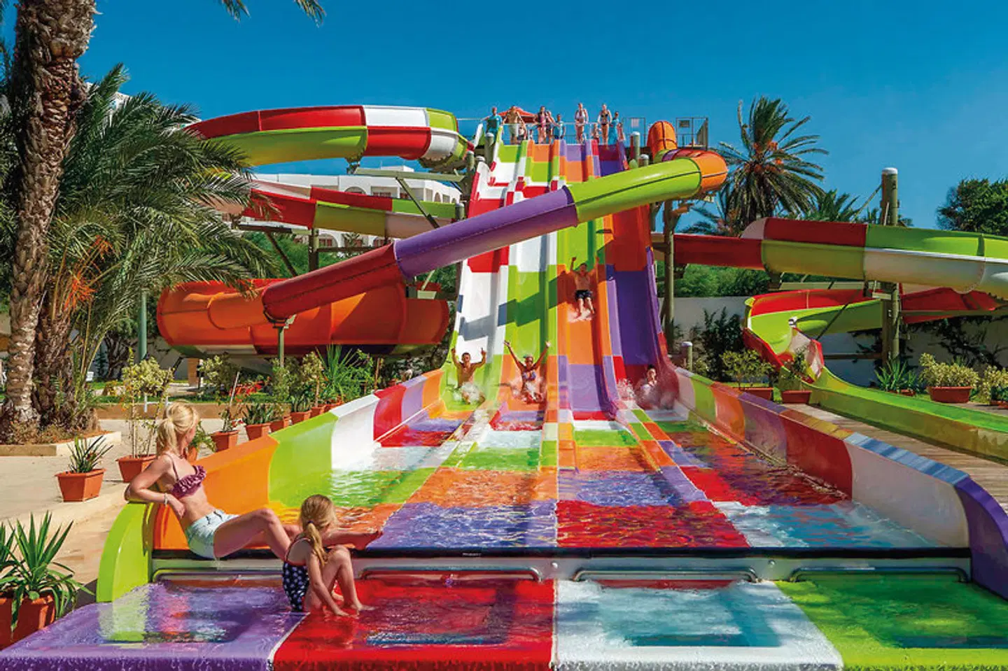 Sahara Beach Aquapark SPORTS_AND_LEISURE