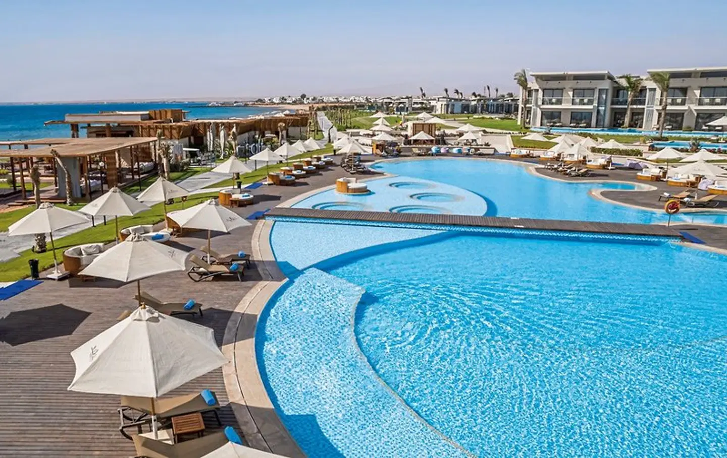 Rixos Premium Magawish Suites & Villas OUTDOOR_POOL