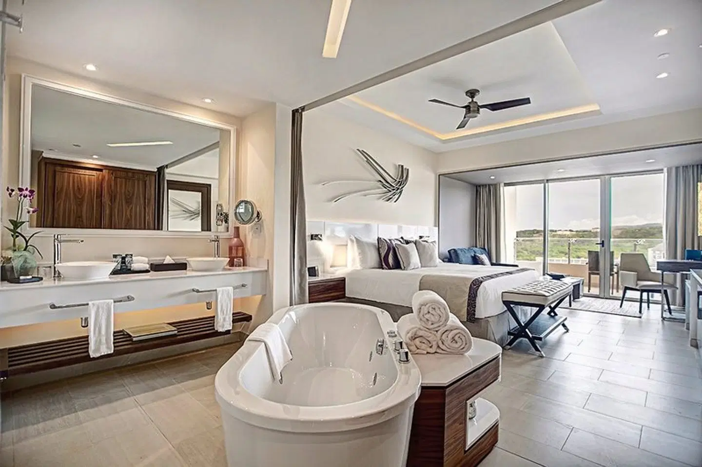 Royalton Blue Waters Montego Bay, An Autograph Collection All Inclusive Resort Badezimmer