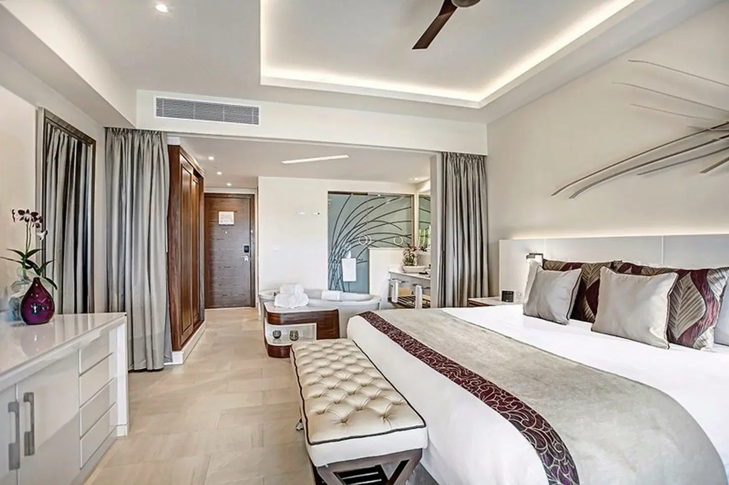 Royalton Blue Waters Montego Bay, An Autograph Collection All Inclusive Resort ROOM_EXAMPLE