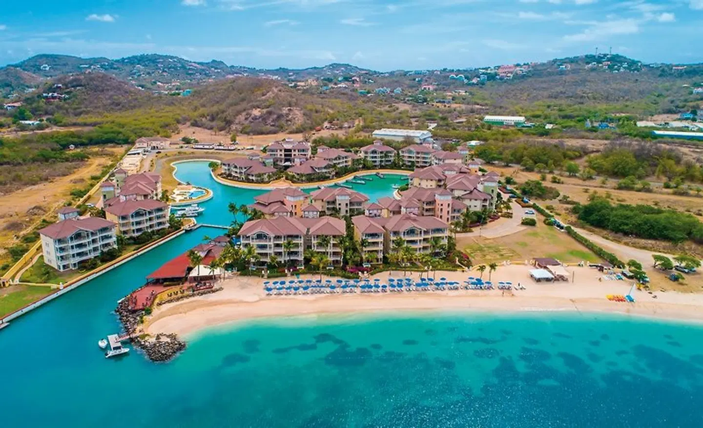 The Landings Resort & Spa EXTERIOR