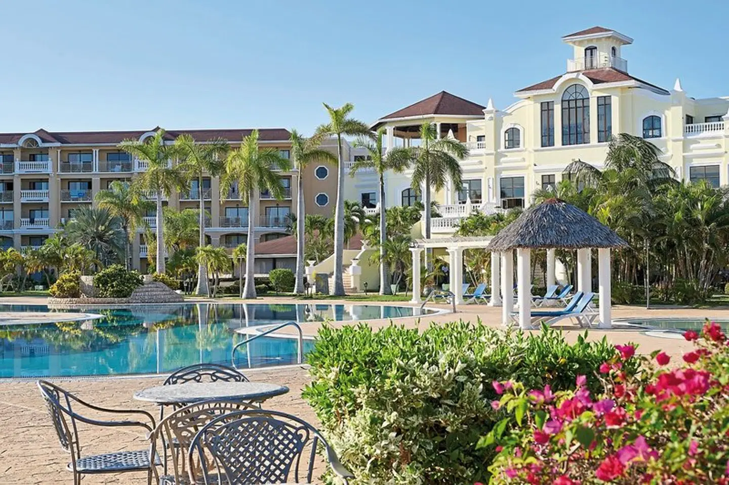 Laguna Azul OUTDOOR_POOL