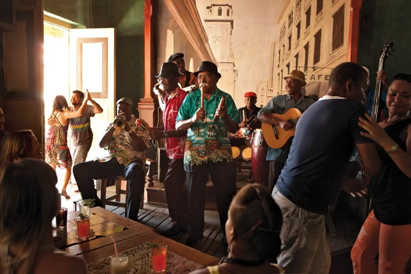 Höhepunkte Kubas ab Holguin PEOPLE