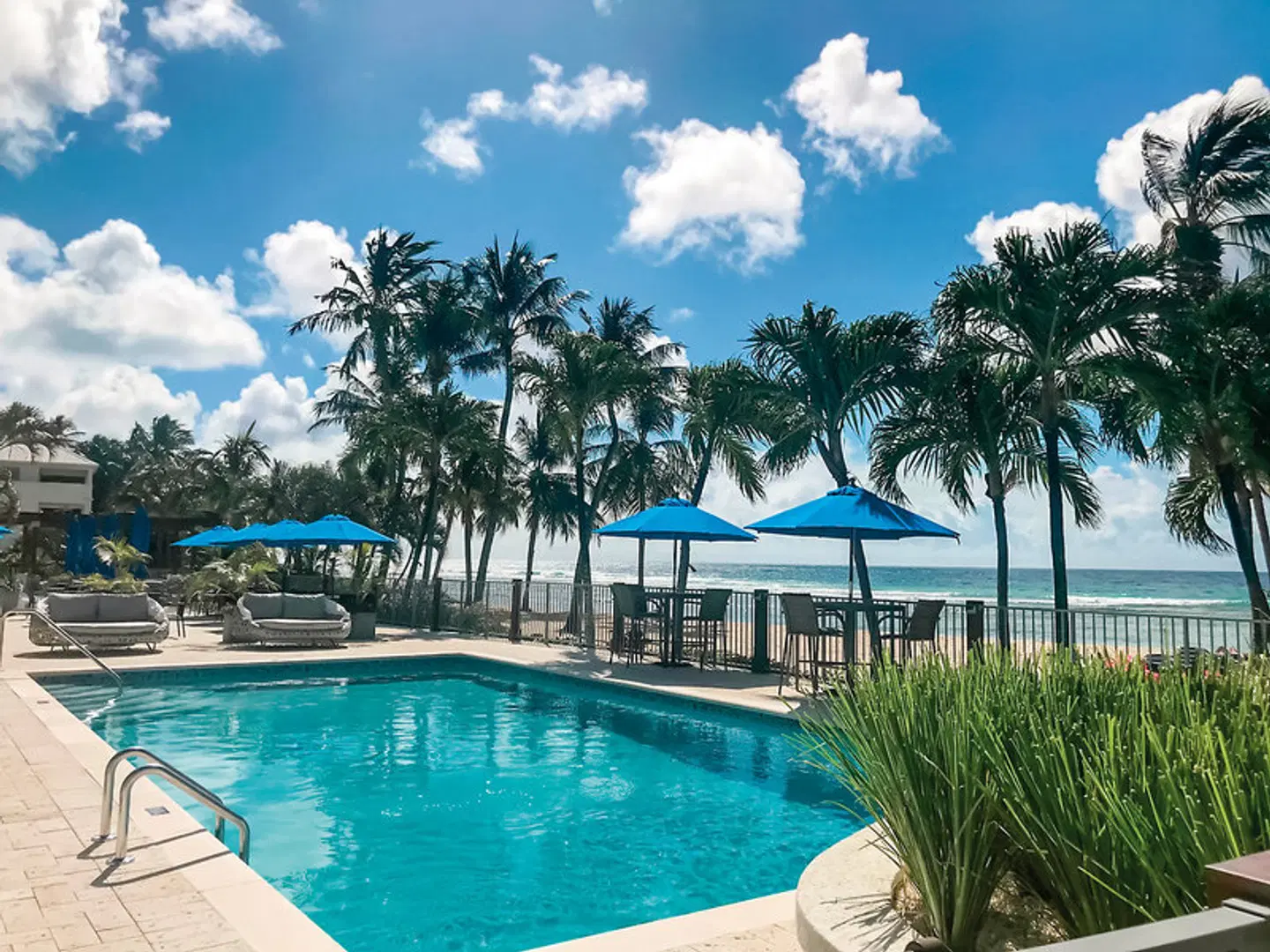 Coconut Court Beach OUTDOOR_POOL