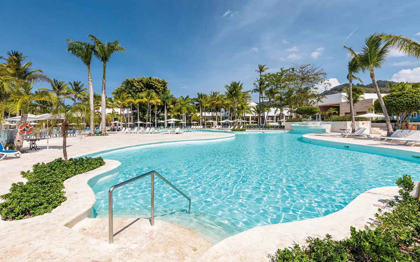 Senator Puerto Plata Spa Resort OUTDOOR_POOL