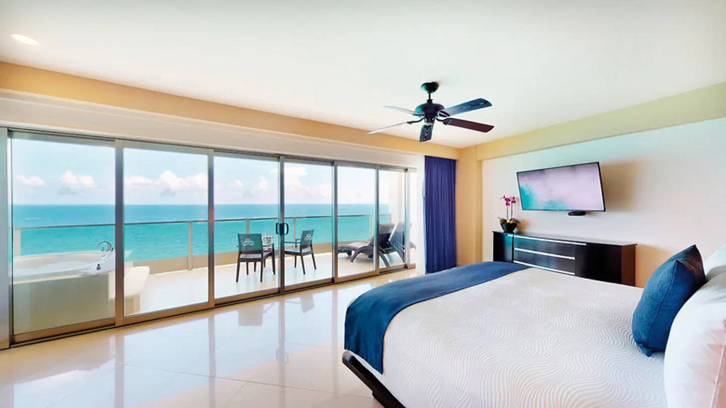 Seadust Cancun Family Resort ROOM_EXAMPLE
