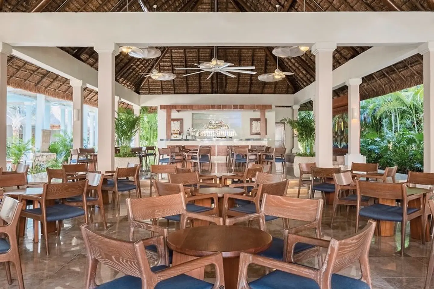 Iberostar Waves Tucán Restaurant