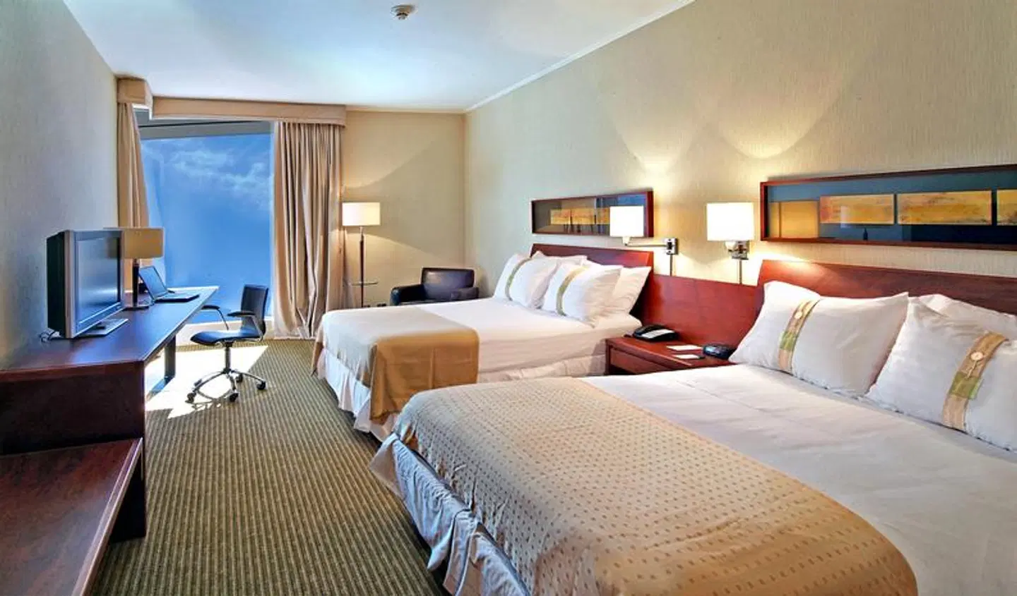 Holiday Inn Santiago - Airport Terminal ROOM_EXAMPLE