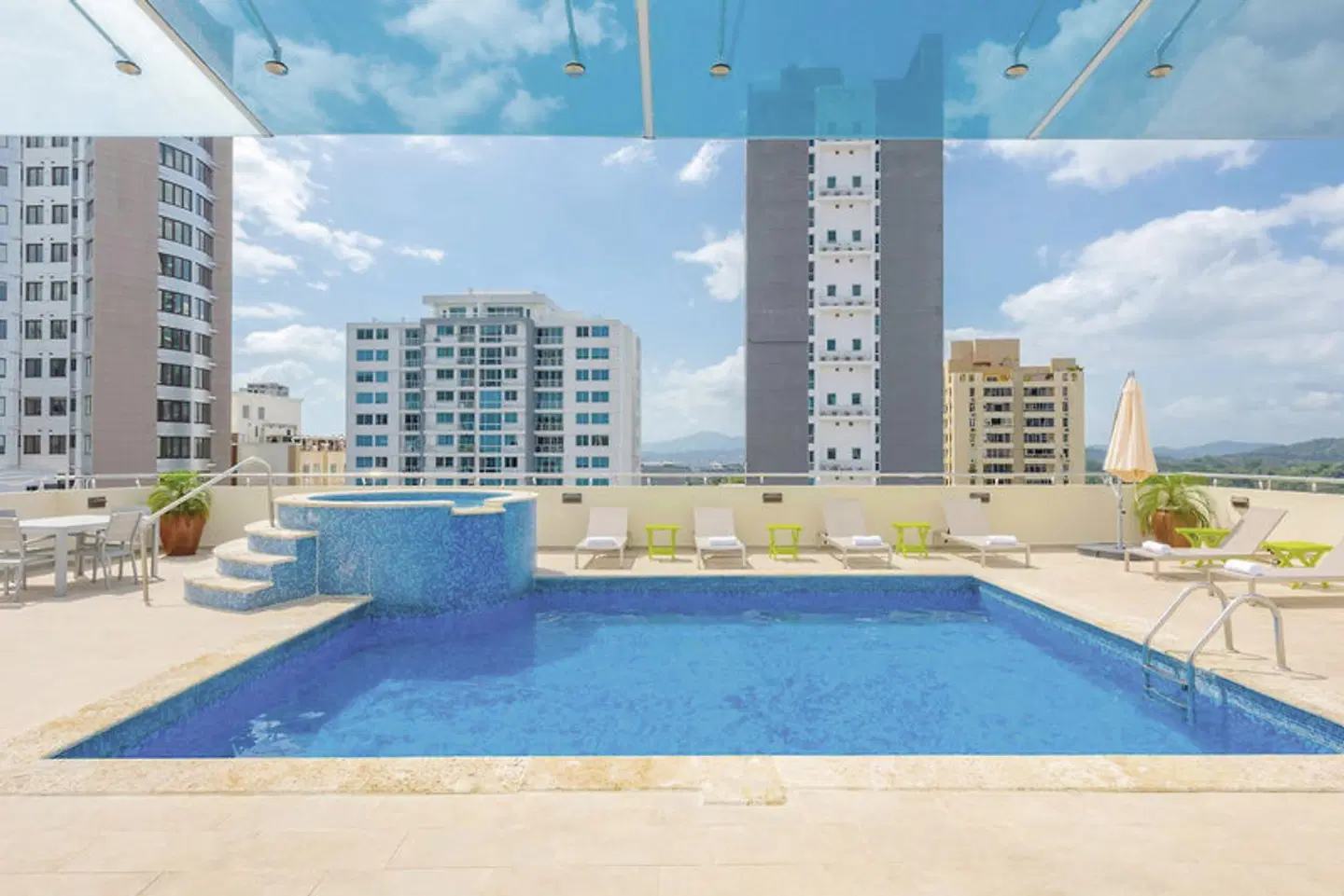 Tryp by Wyndham Panama Centro OUTDOOR_POOL