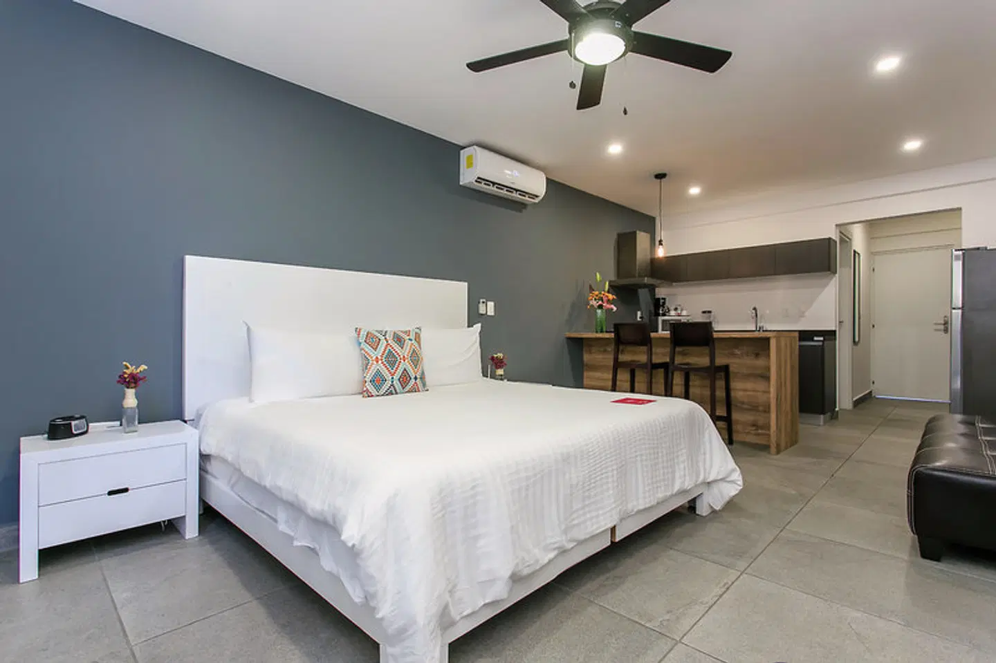 Studio 30 Condhotels by NAH Hotels ROOM_EXAMPLE