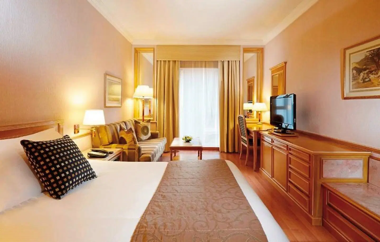 Millennium Plaza Downtown Hotel ROOM_EXAMPLE