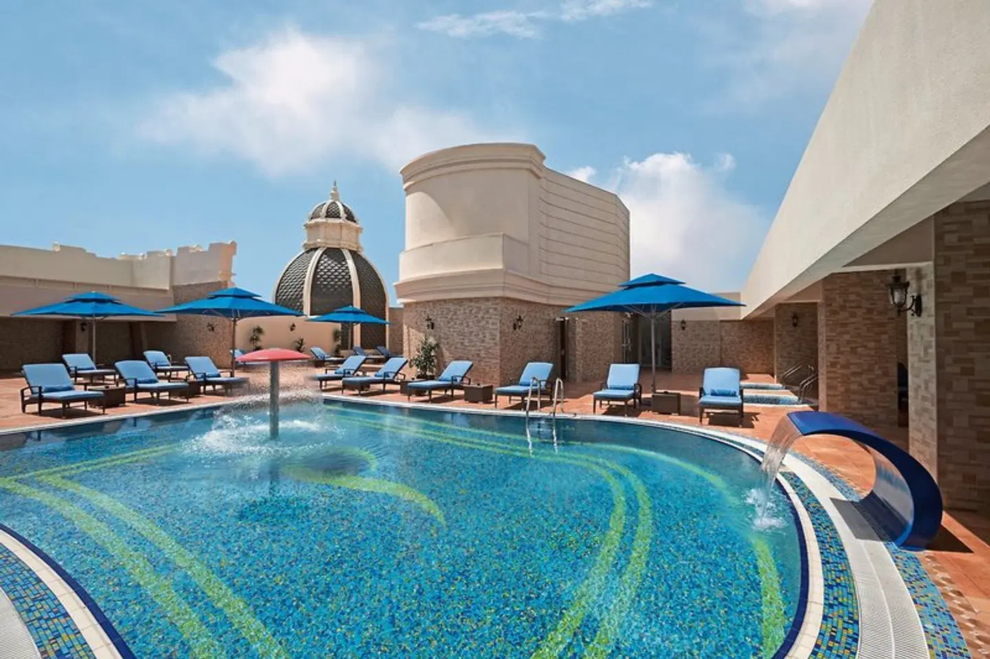 Royal Rose Abu Dhabi, Curio Collection by Hilton OUTDOOR_POOL