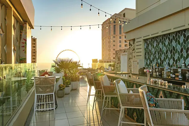 Sheraton The Walk, Dubai Terrasse