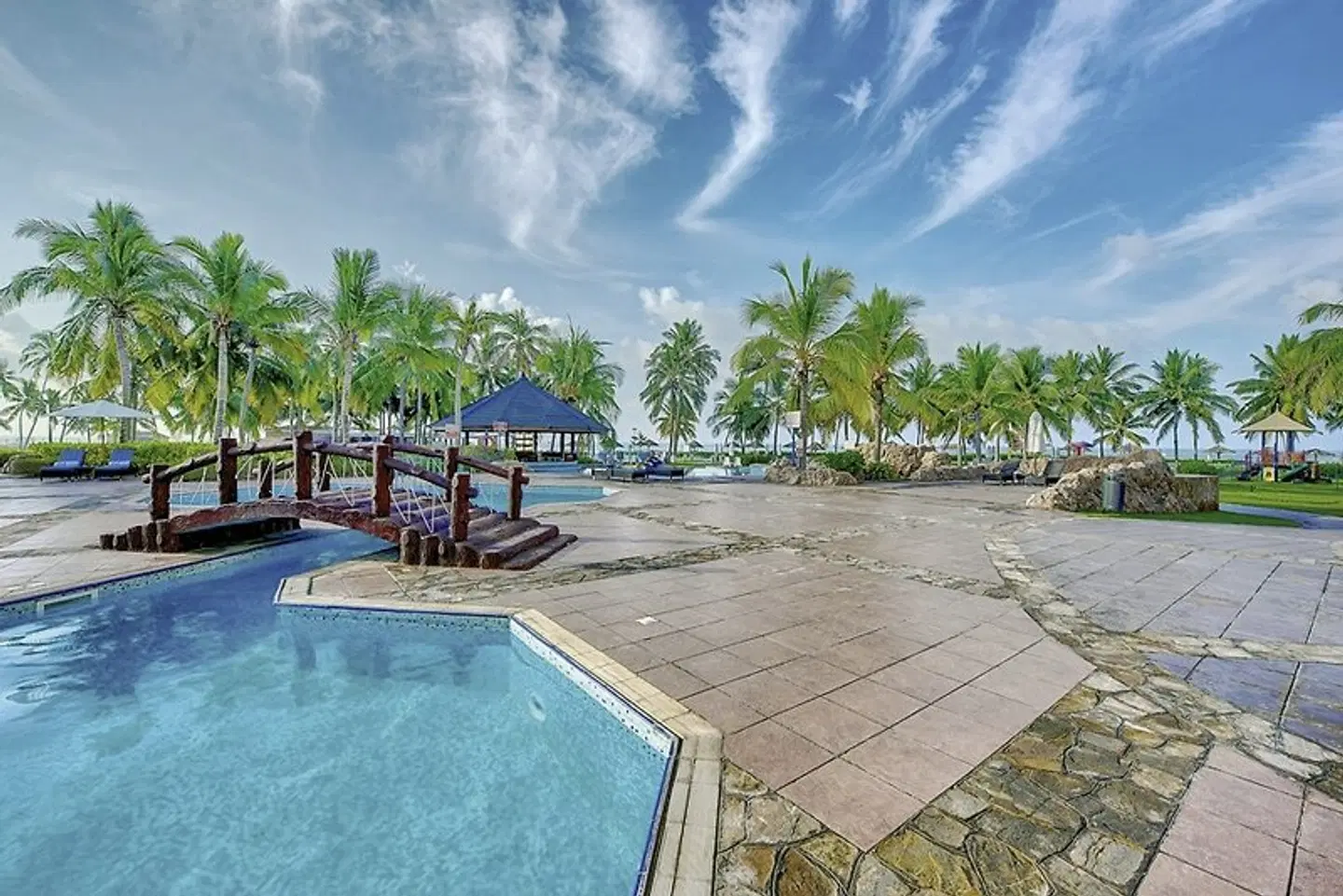 Crowne Plaza Resort Salalah OUTDOOR_POOL