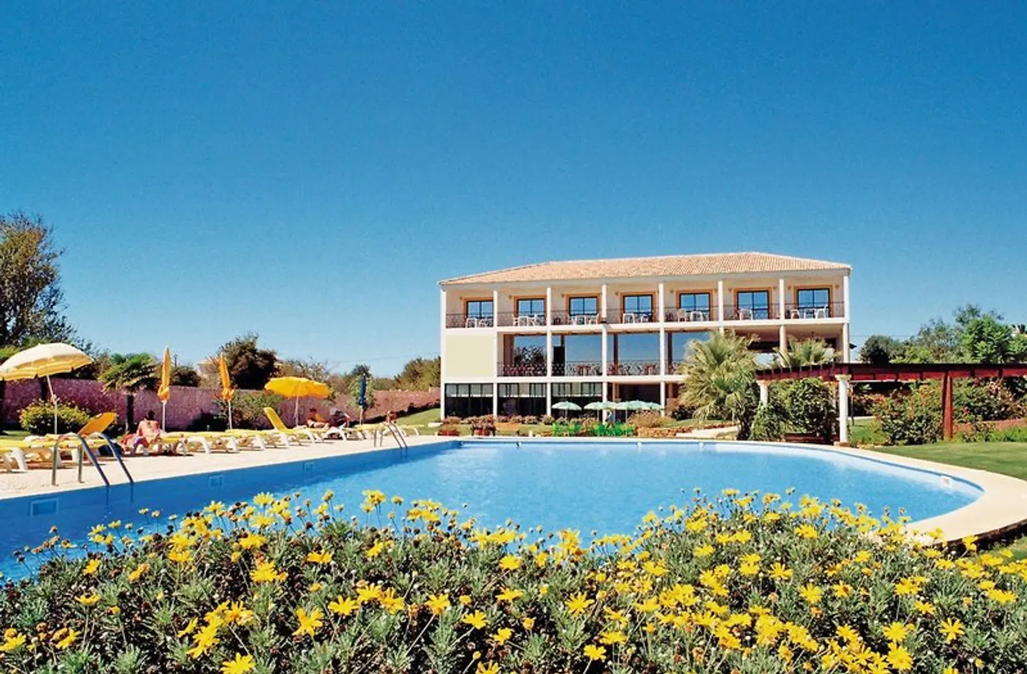 Luzmar Villas OUTDOOR_POOL