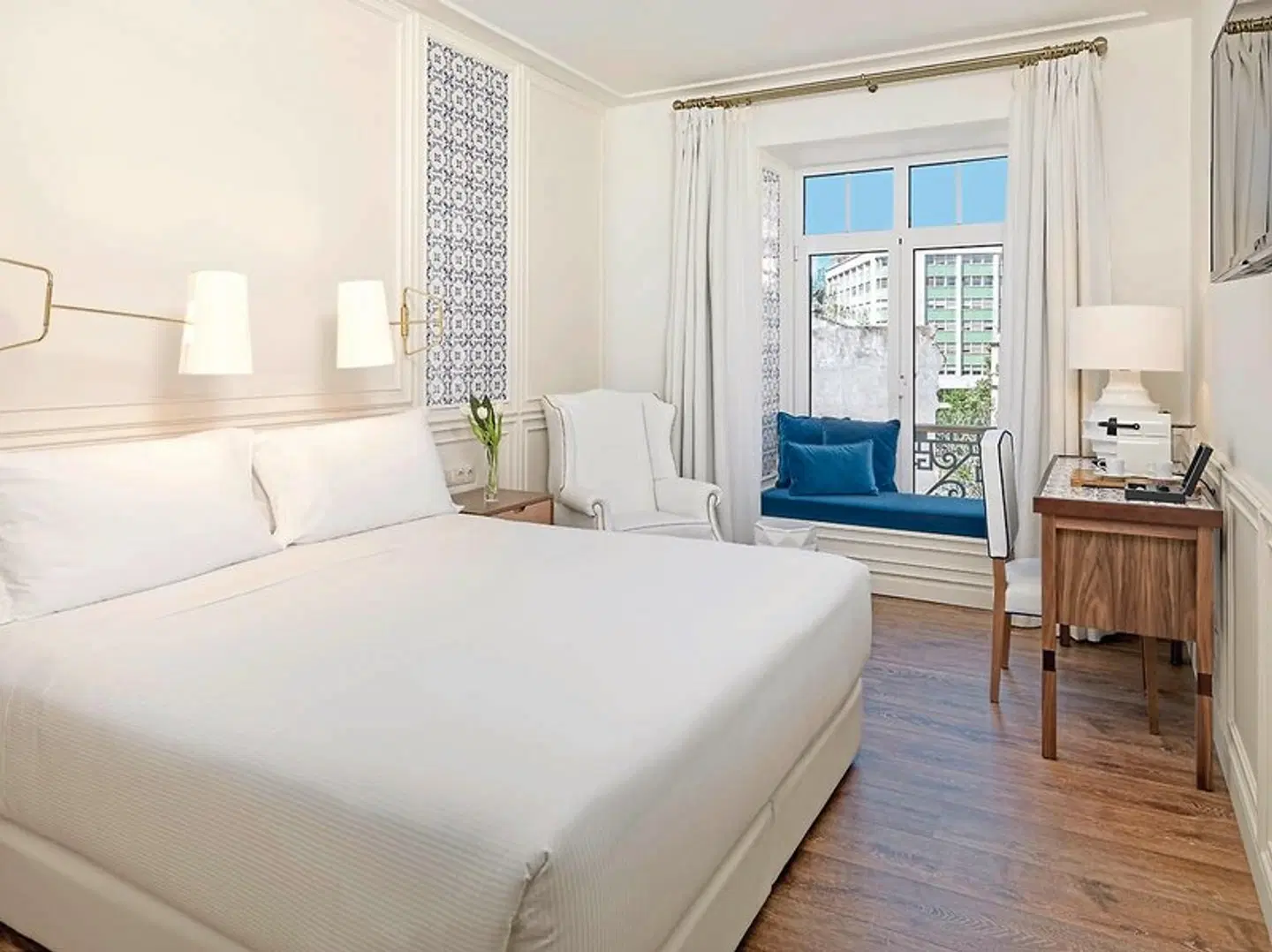 H10 Duque de Loulé ROOM_EXAMPLE