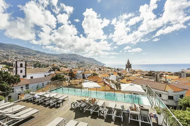 Castanheiro Boutique Hotel OUTDOOR_POOL