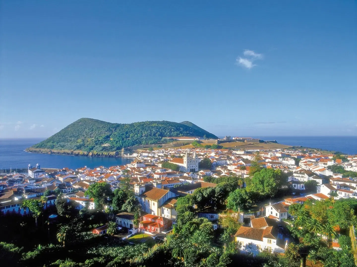 Kraterseen, Blumenpracht und Weltkulturerbe (Autoreise) EXTERIOR