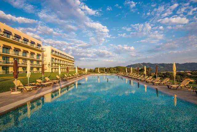 Vila Galé Sintra OUTDOOR_POOL