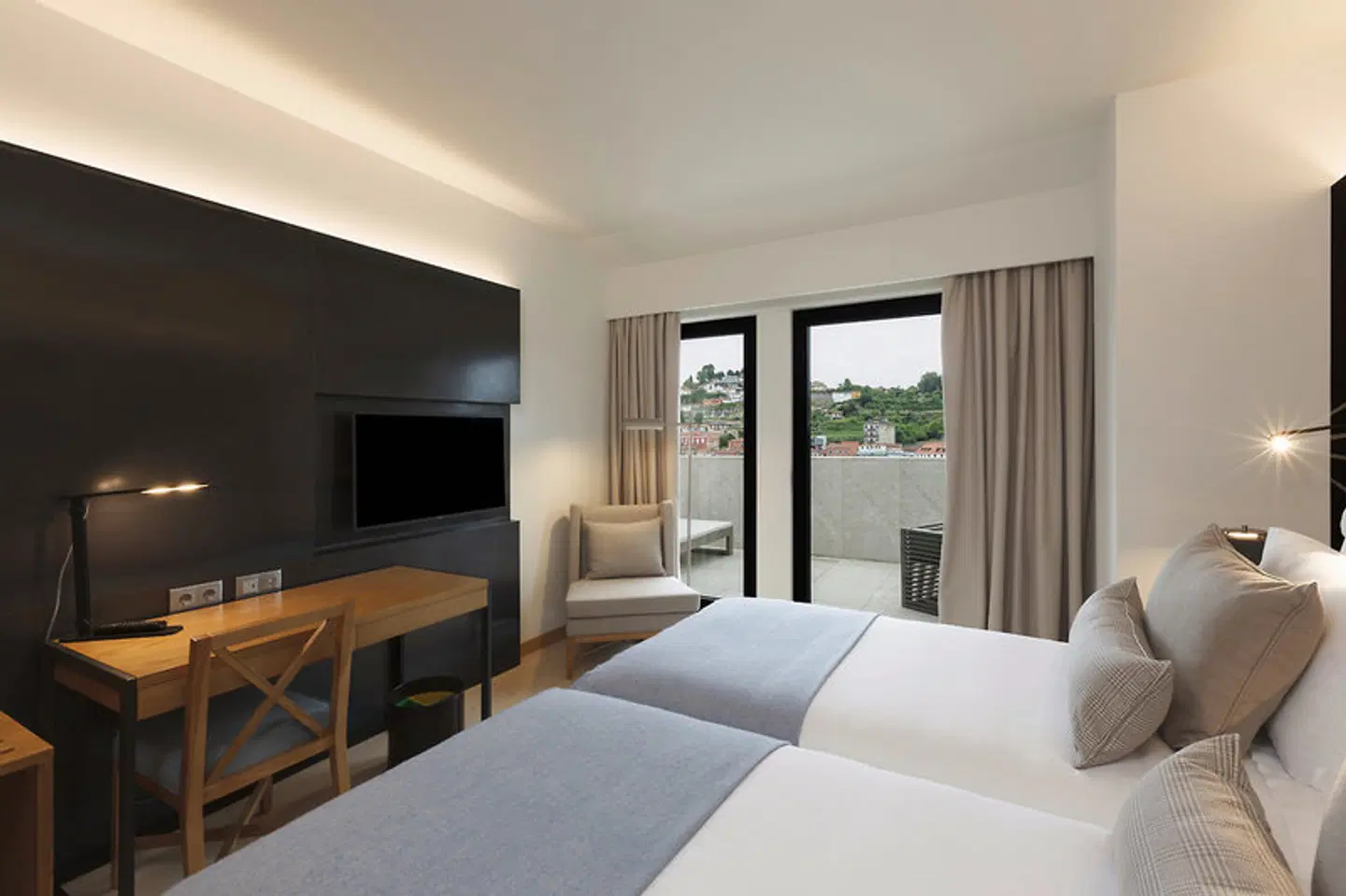 Neya Porto ROOM_EXAMPLE