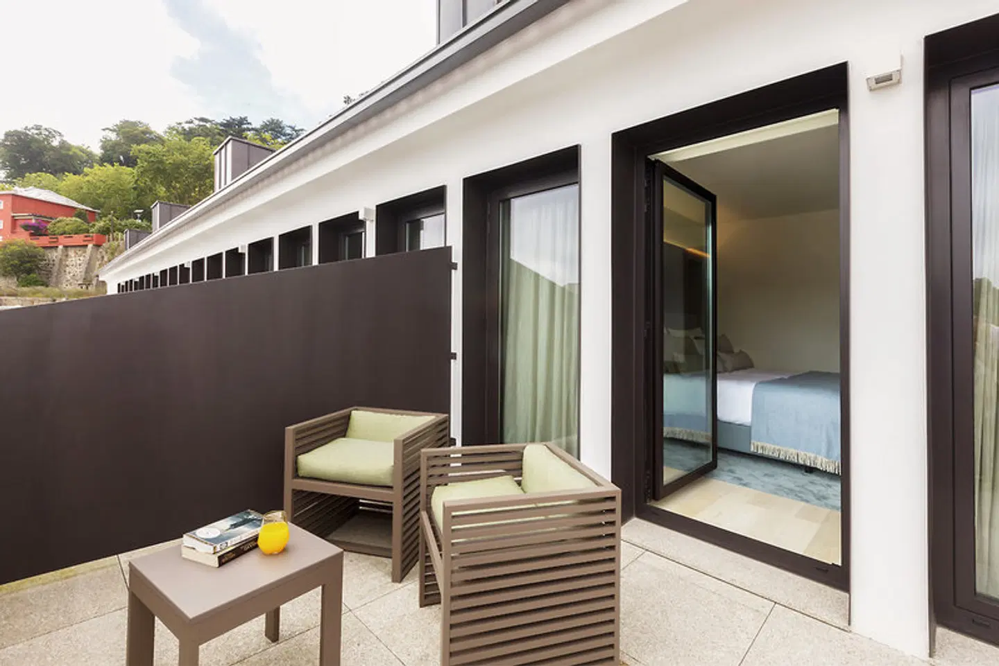 Neya Porto HEALTH_BEAUTY