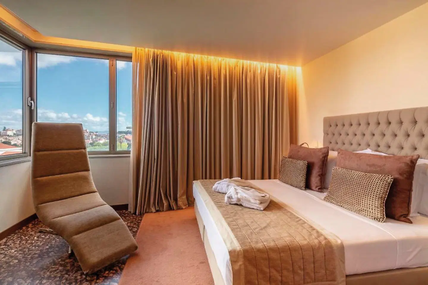 Neya Lisboa ROOM_EXAMPLE