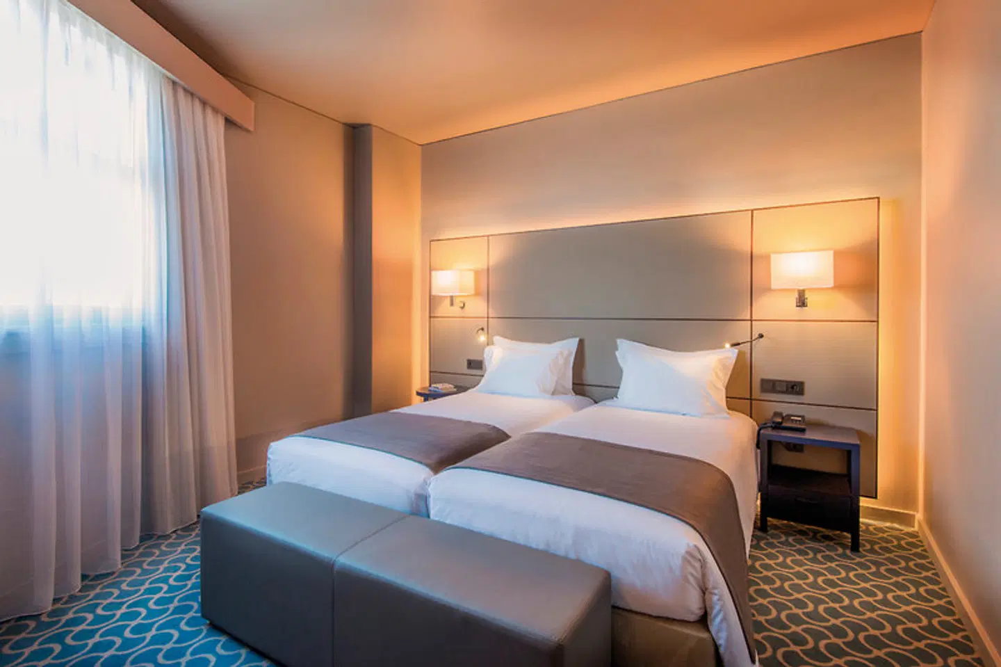 Dom Henrique Downtown ROOM_EXAMPLE
