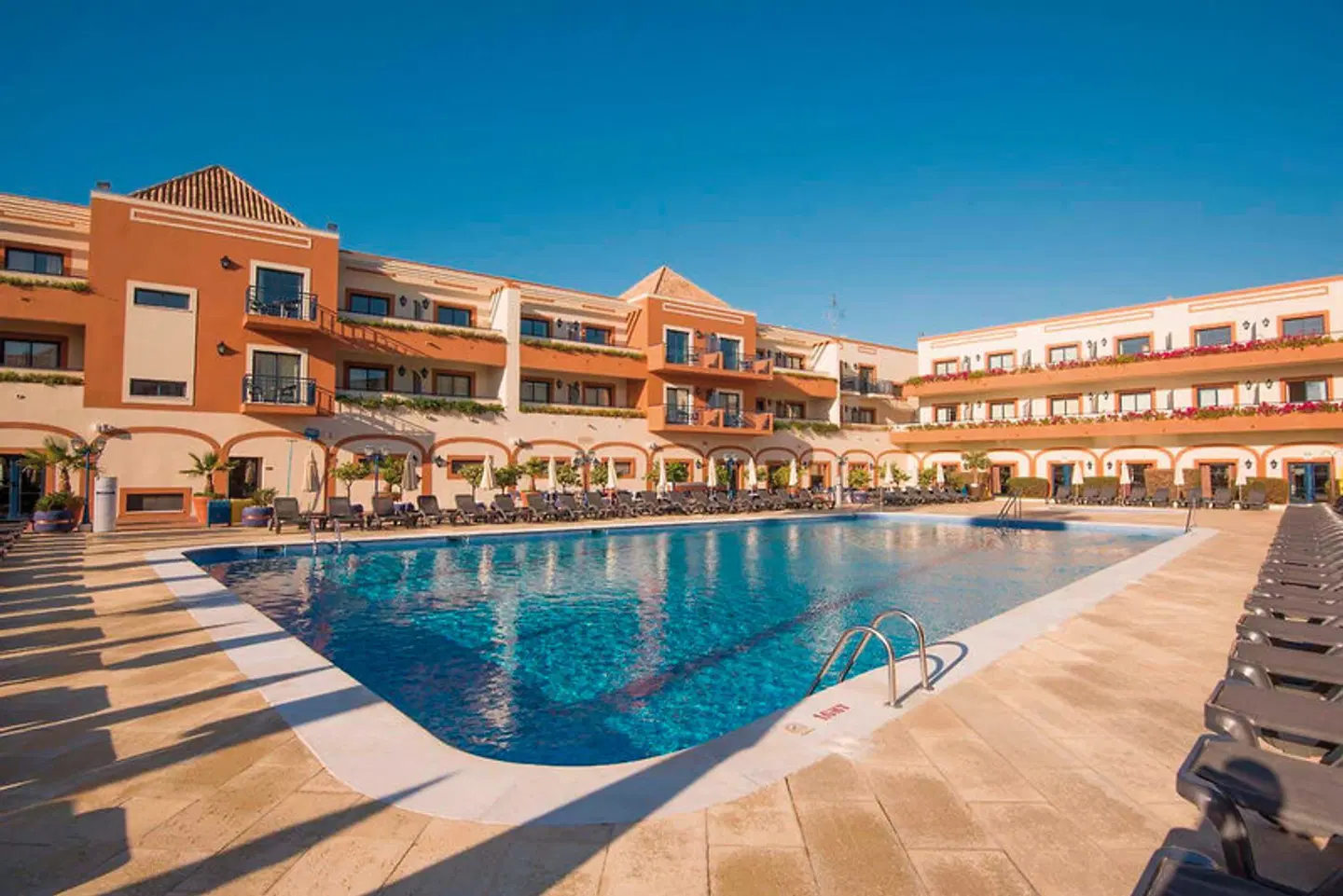 Vila Galé Tavira OUTDOOR_POOL