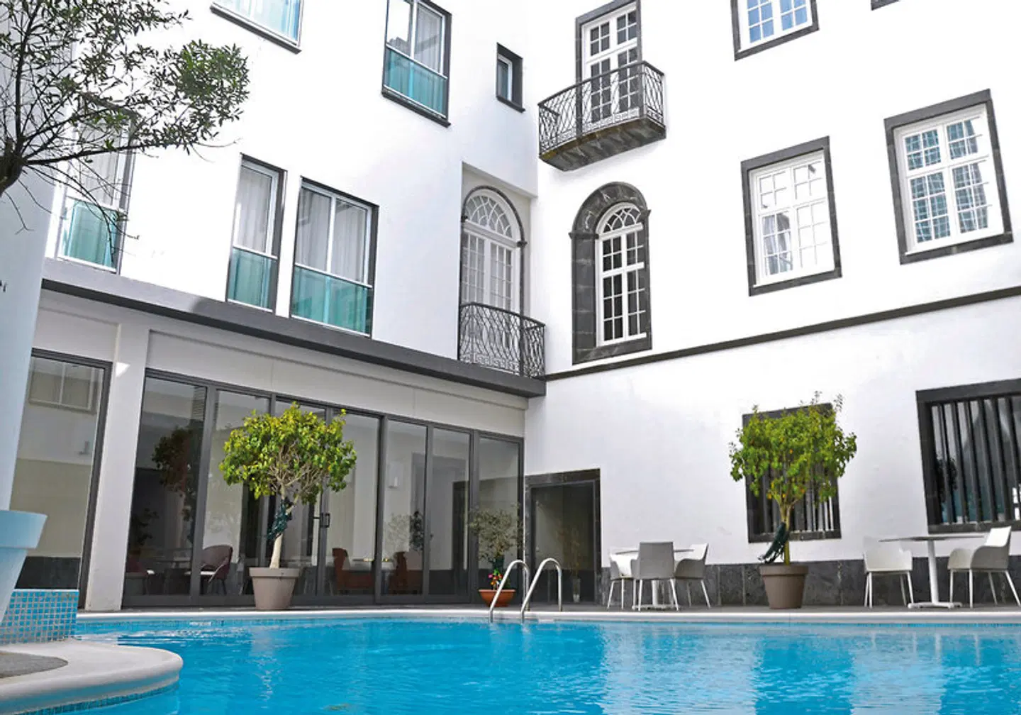 Hotel do Colégio OUTDOOR_POOL