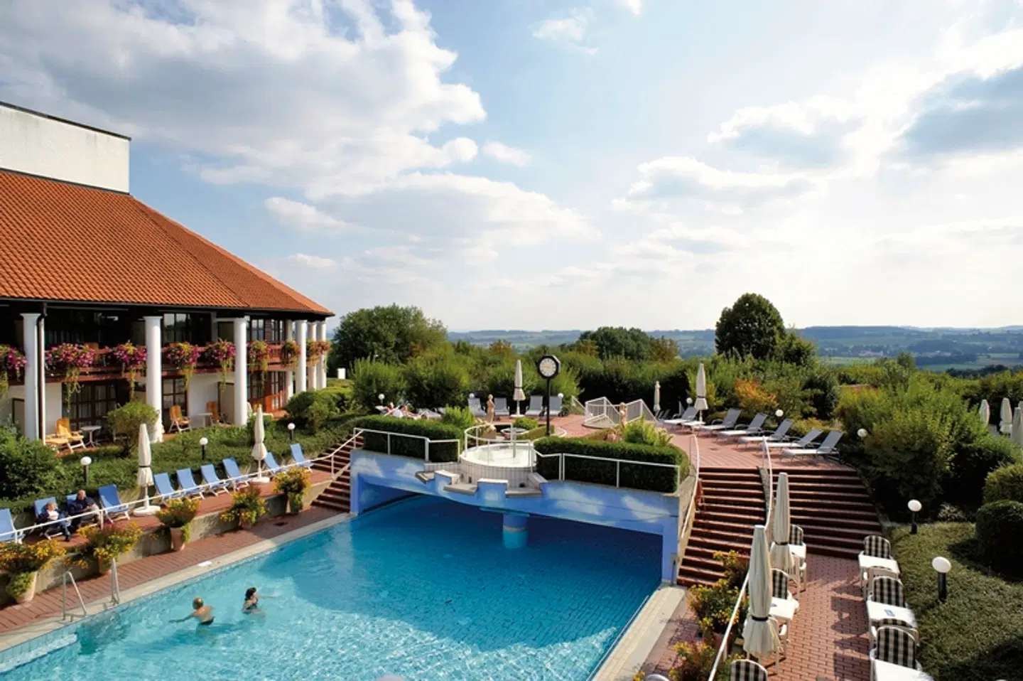 Wellness- & Golfhotel Fürstenhof OUTDOOR_POOL