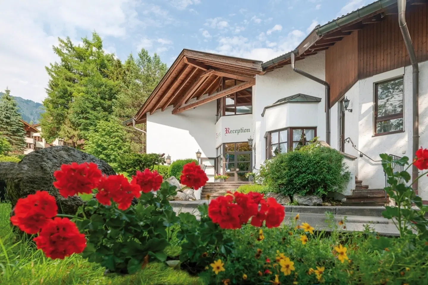 Dorint Sporthotel Garmisch-Partenkirchen EXTERIOR