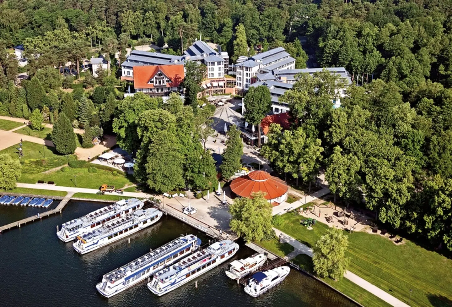 Hotel Esplanade Resort & Spa LANDSCAPE