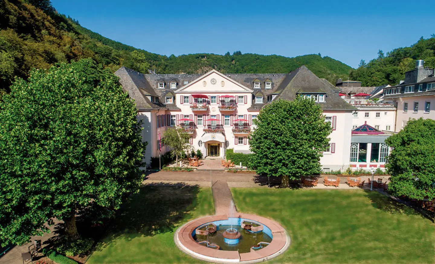 Hotel Fürstenhof EXTERIOR