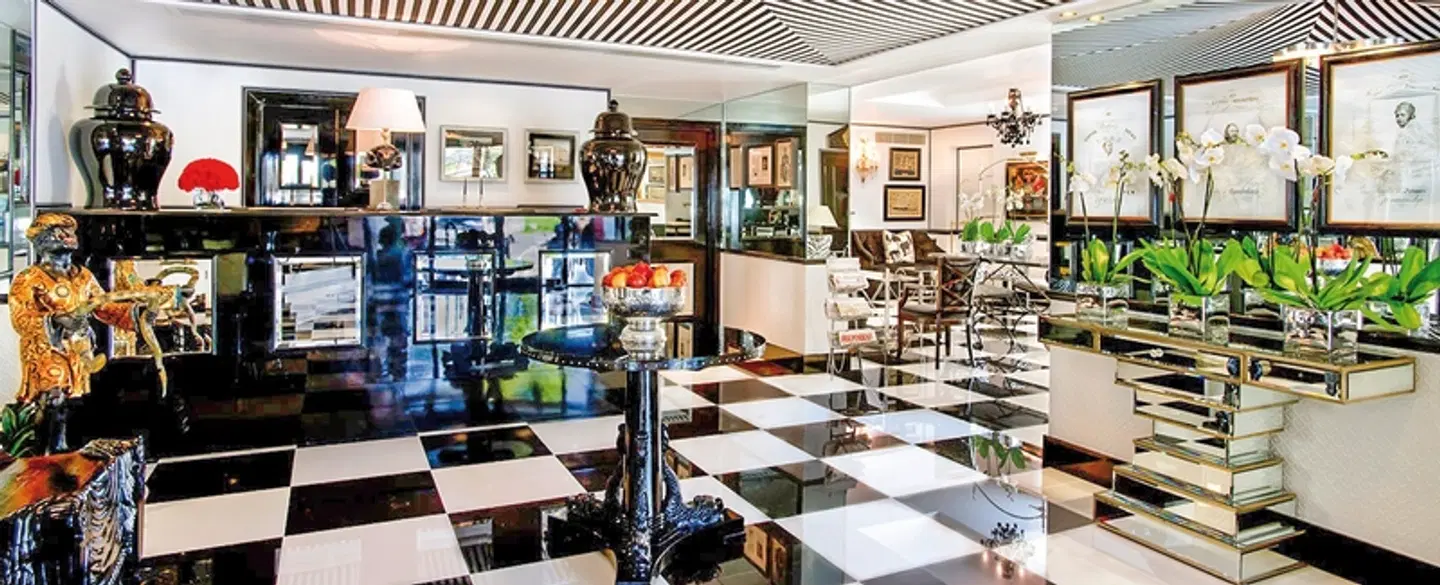 The Duke of Richmond Hotel Bar