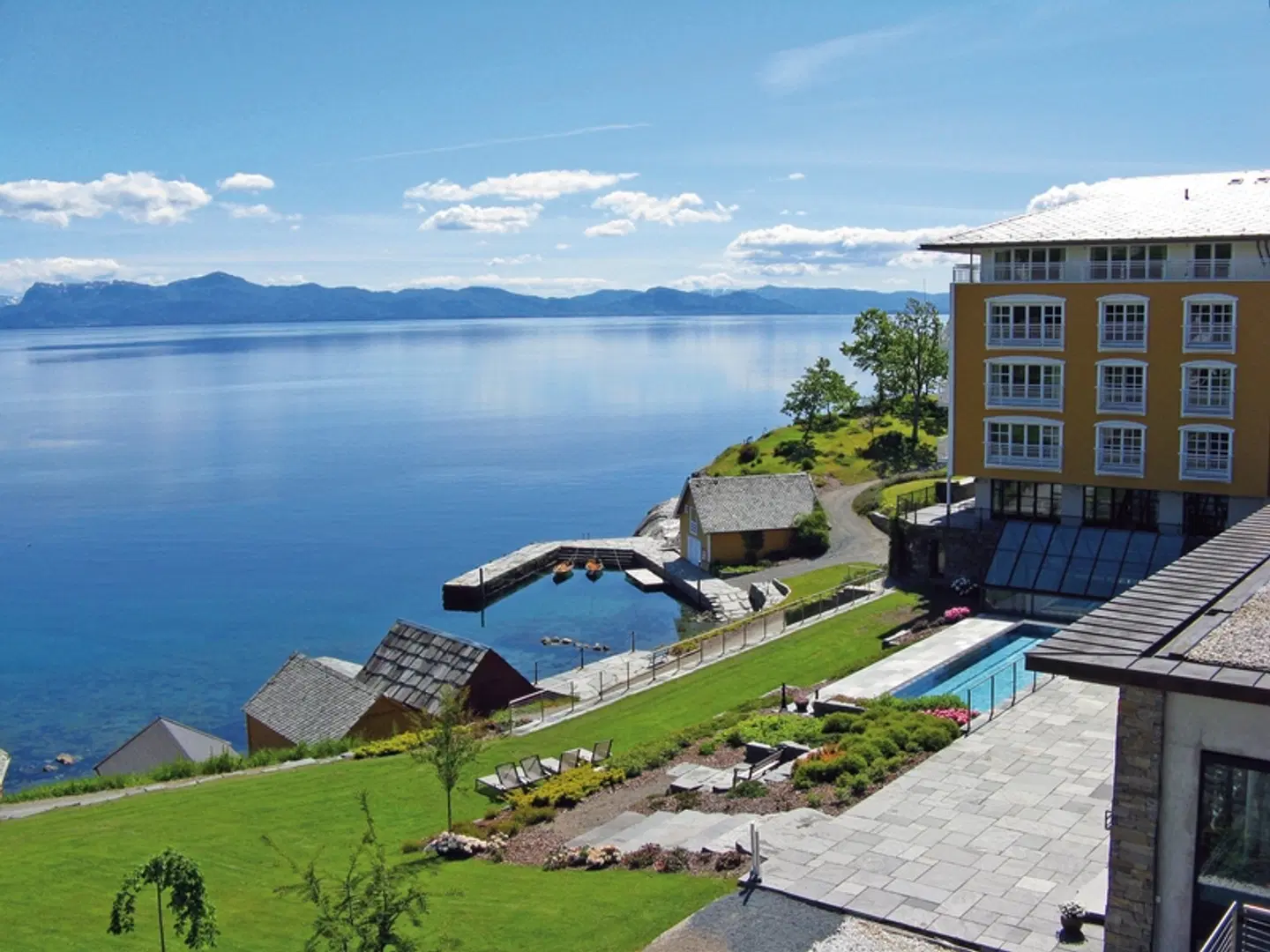 Solstrand Hotel & Bad EXTERIOR